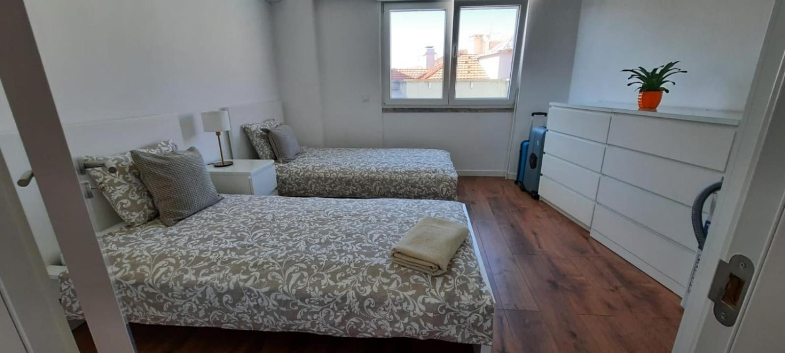 Apartamento Em Alvalade Apartment Lisbon Luaran gambar